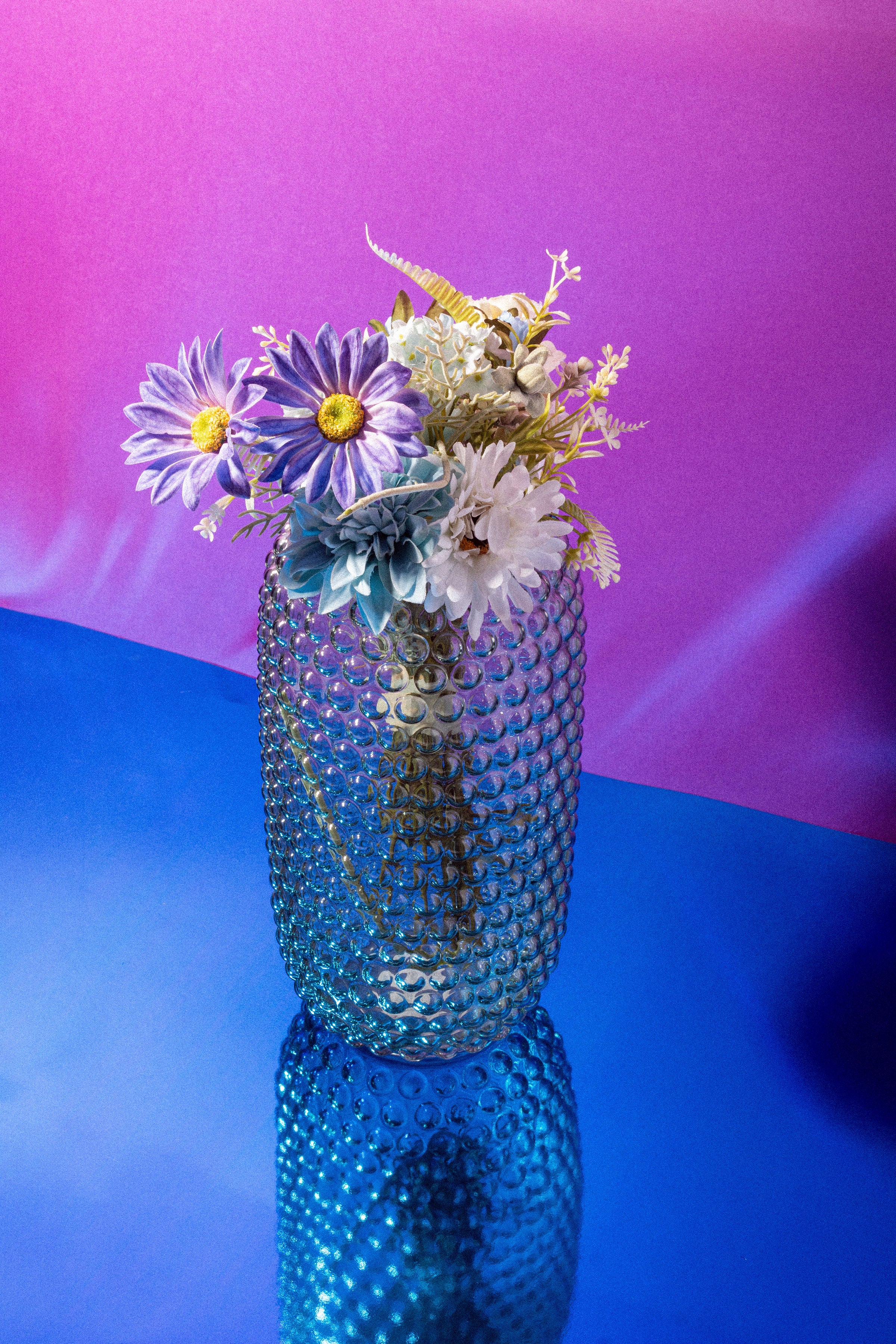 Emerald Bubble – 1960s Mid-Century Hobnail Glass Vase