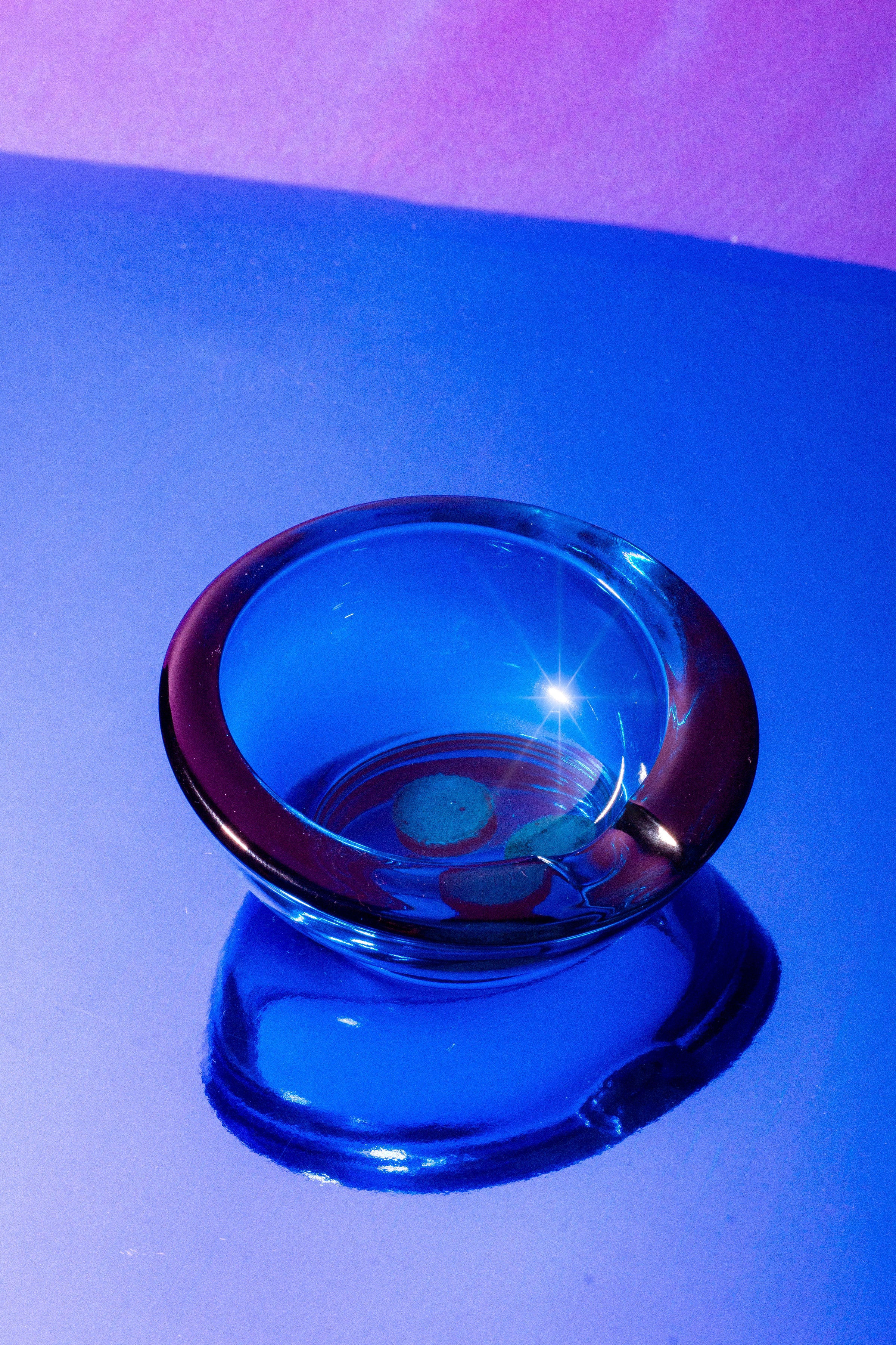 1960s Viking Art Glass Horseshoe Ashtray