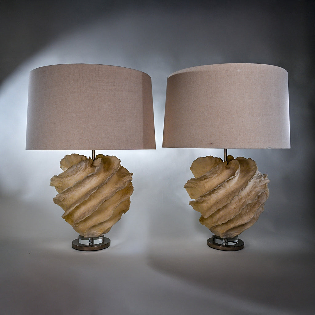 Sculptural Off-White Coral-Form Table Lamp