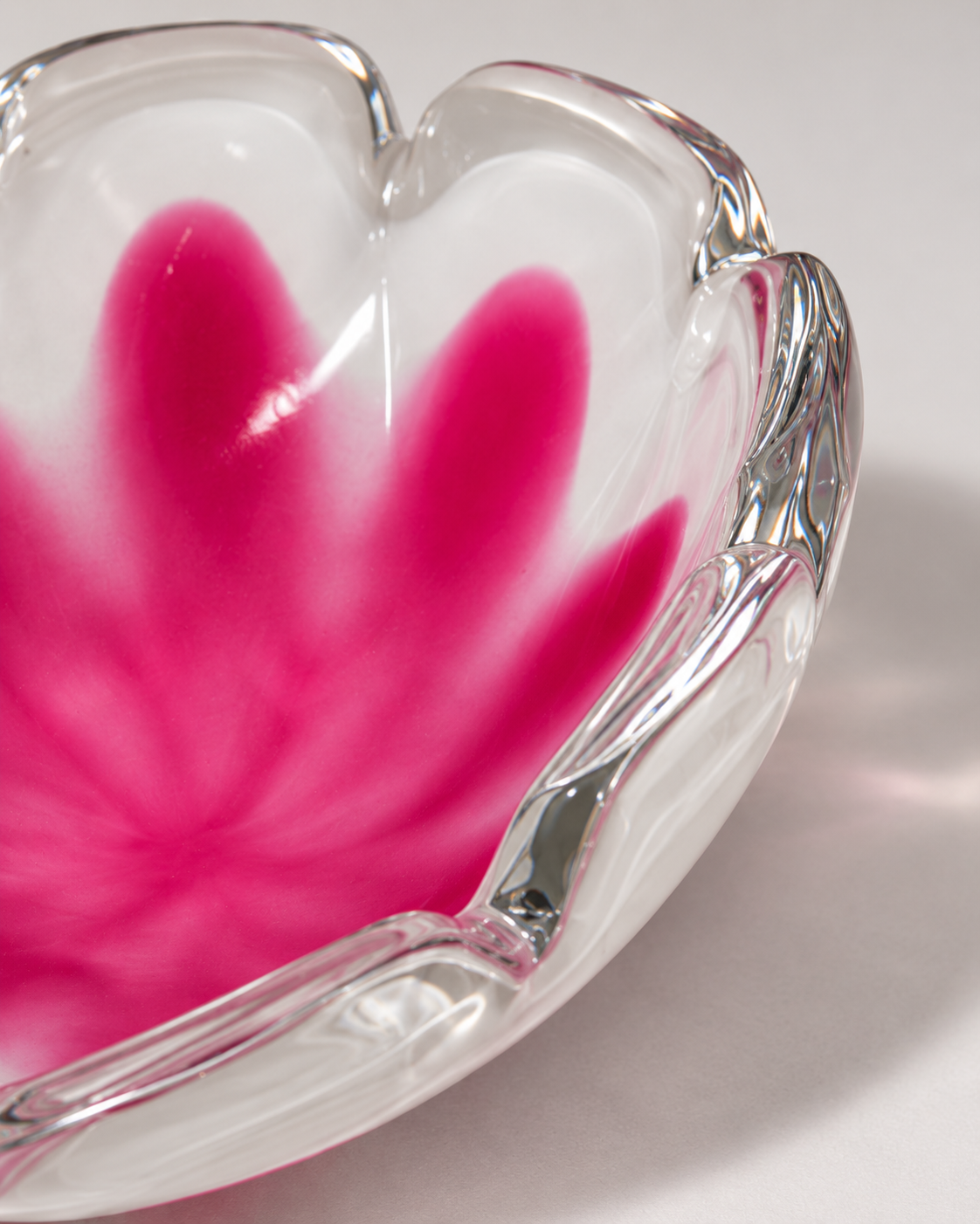Flygsfors Coquille Art Glass Bowl, Magenta Pink