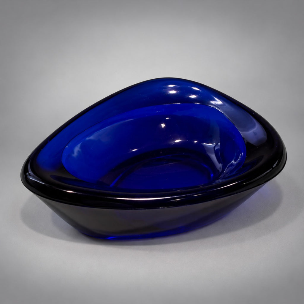 Cobalt blue glass ashtray detail