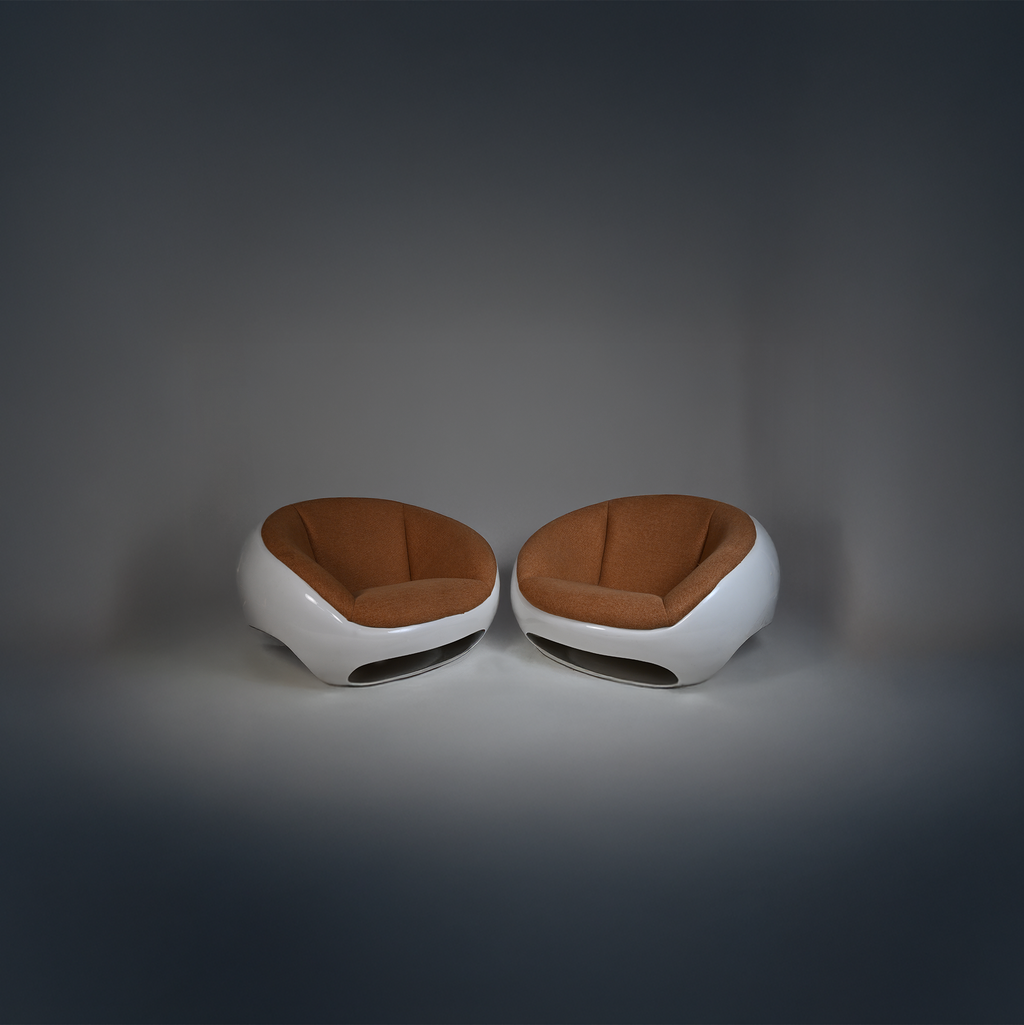 Mario Sabot Pod Chairs – Set of Two