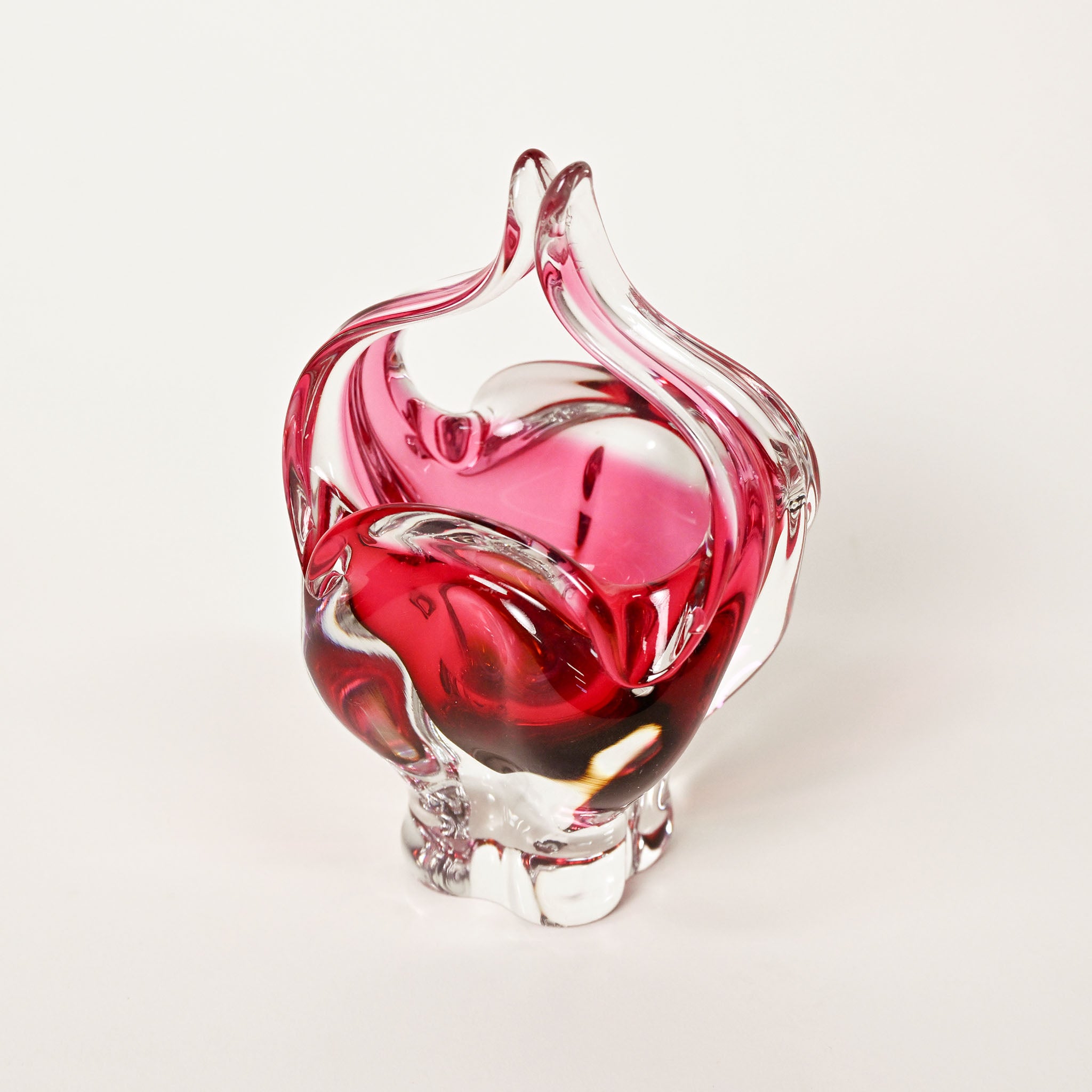 Josef Hospodka Cranberry Pink Basket Vase – Chribska Czech Art Glass, 1960s